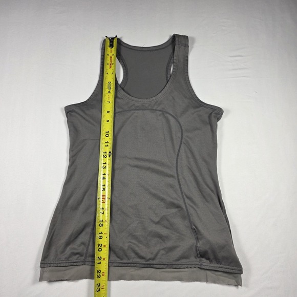 Lululemon Women's Racerback Athletic Tank‎ Gray Lightweight small - Picture 2 of 6
